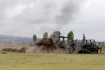 Los residentes argumentan que la construcción y operación de la terminal aérea dejará sin agua potable tanto a las comunidades de las zonas cercanas a la base como los municipios que se encuentran en esta zona del Valle de México.  (NOTIMEX)