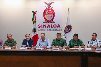 El activista Javier Sicilia aseguró que tanto el Secretario de Seguridad, Alfonso Durazo, como el Secretario de Defensa, Luis Cresencio Sandoval, deben renunciar tras haber evitado detención de Ovidio Guzmán López. (NOTIMEX)