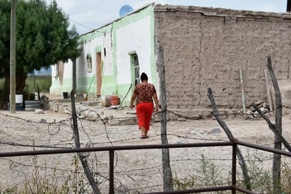 La pobreza, la distancia y en algunos casos la ignorancia sobre la enfermedad son las razones por las que las mujeres del área rural no se realizan la mastografía.