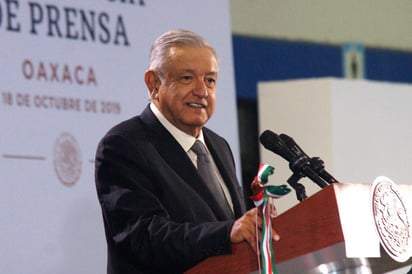 Sin embargo, la semana pasada cerró en 63.8%, aunque, sí superó la cifra de meses anteriores como julio cuando la aprobación de López Obrador fue de 60.6%. (ARCHIVO)
