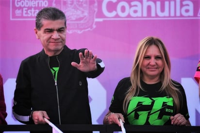 Este domingo en Torreón, el gobernador Miguel Ángel Riquelme Solís, aseguró que Coahuila está alerta 'No queremos de ninguna manera correr riesgos, pero en materia preventiva, estaremos muy alertas'. (EL SIGLO DE TORREÓN)