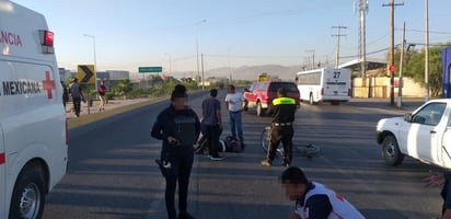 Los hechos se ocurrieron minutos después de las 8:00 horas sobre el bulevar Ejército Mexicano y la calle San Ignacio. (EL SIGLO DE TORREÓN)