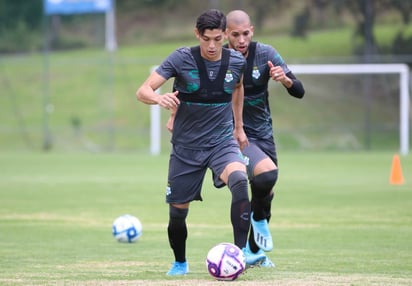 Gerardo Arteaga y Matheus Dória durante una sesión de entrenamiento en tierras purépechas previo al duelo de esta noche. (CORTESÍA)