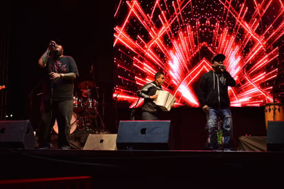 Cumbia. Los éxitos del llamado 'Rebelde del acordeón', Celso Piña, fueron interpretados por sus hermanos, sobrinos y Pato Machete. (EL SIGLO DE TORREÓN) 