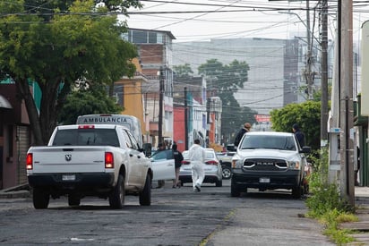 En el ataque también murió un agente investigador. (EFE)