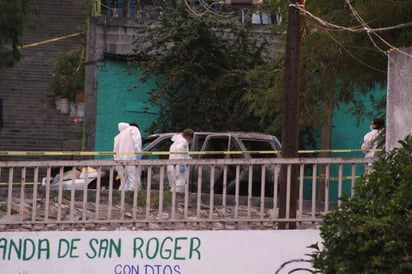 La mañana de este domingo fue encontrado un cuerpo calcinado en la colonia Valle de Infonavit, en Monterrey, lo que provocó un despliegue policiaco. Con ello, suman siete los cadáveres hallados en esta condición en el presente mes. (ARCHIVO)