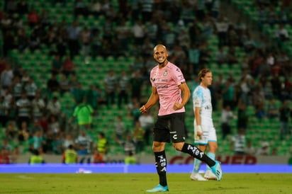 Matheus Dória anotó el primer gol del partido entre los Guerreros de Santos Laguna y Querétaro. (JAM MEDIA)