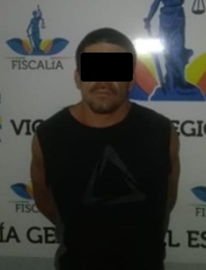 Elementos de Seguridad Pública 'salvaron' al hombre de ser linchado por mostrar partes íntimas. (EL SIGLO DE TORREÓN)