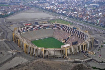 El Estadio Monumental de Lima, acogerá el 23 de noviembre el partido más importante en sus diecinueve años de actividad con la final de la Copa Libertadores. (CORTESÍA)