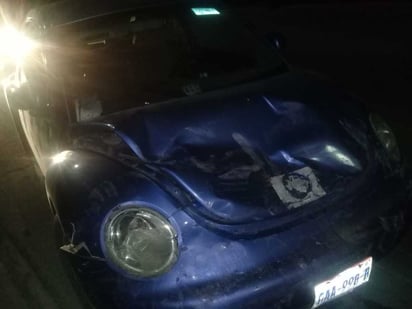 Joven alcoholizado impacta su auto contra otro vehículo. (EL SIGLO DE TORREÓN)