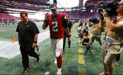 Matt Ryan se lesionó en el partido ante los Carneros de la semana 7. (ARCHIVO) 