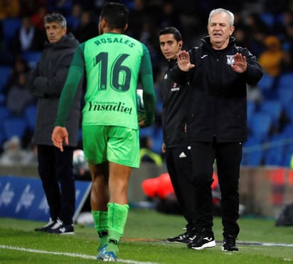 El estratega mexicano volvió a la liga española luego de su última experiencia en 2014 con el Espanyol. (EFE)