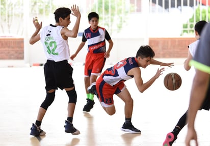 Han sido más de un centenar de partidos en solamente tres días, que hoy llegarán a su final en las instalaciones del colegio.