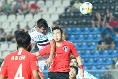 Con un certero remate de cabeza, México firma su pase a las semifinales del Mundial Sub-17. (CORTESÍA)