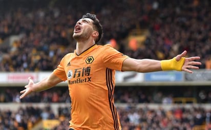 El delantero mexicano, Raúl Jiménez, retomó el ritmo goleador con el Wolverhampton. (CORTESÍA) 