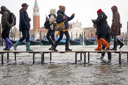 La ciudad de Venecia está compuesta por más de 118 islas repartidas a lo largo de una laguna que abarca 50 mil kilómetros cuadrados. (EFE)