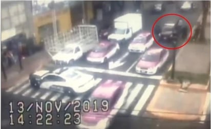 Captan en video detención de asaltantes en Tec de Monterrey