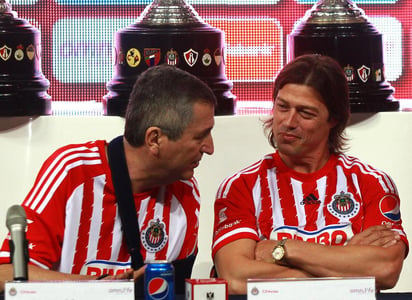 Matías Almeyda fue director técnico de las Chivas en el año 2015. (ARCHIVO)