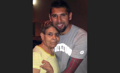 Santos Laguna lamentó el fallecimiento de la abuela de Jonathan Orozco. (ESPECIAL)