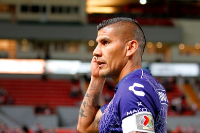 El defensor mexicano, Carlos Salcido, fue campeón en Holanda con el PSV Eindhoven. (ARCHIVO)