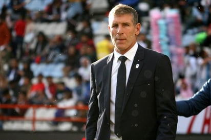 El argentino Martín Palermo dejó la dirección técnica del equipo Pachuca, luego de que fracasó en su objetivo de clasificar a la liguilla del Torneo Apertura 2019 de la Liga MX. (ARCHIVO)