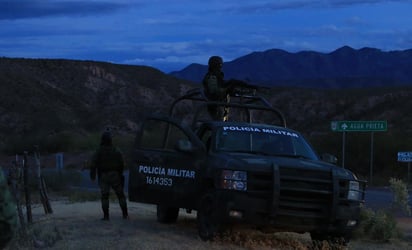 Tres sujetos presuntamente vinculados a la muerte de nueve integrantes de la familia LeBarón, en Bavispe, Sonora, fueron detenidos la madrugada de este domingo en una operación conjunta de la Fiscalía General de la República, Ejército, Marina, Guardia Nacional y del Centro Nacional de Inteligencia. (ARCHIVO)