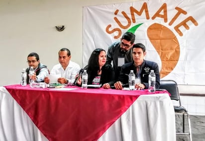 Asistieron de manera voluntaria 366 ciudadanos y ciudadanas 'convencidos de este nuevo proyecto que será para bien de México'. (EL SIGLO DE TORREÓN)