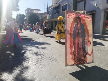 Inician las peregrinaciones en Gómez Palacio. Participarán 450 contingentes este año.