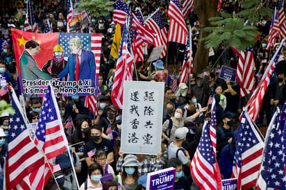 Hong Kong lleva seis meses envuelta en protestas casi constantes, que reclaman elecciones democráticas y una investigación sobre la supuesta brutalidad policial en las manifestaciones. (AP)