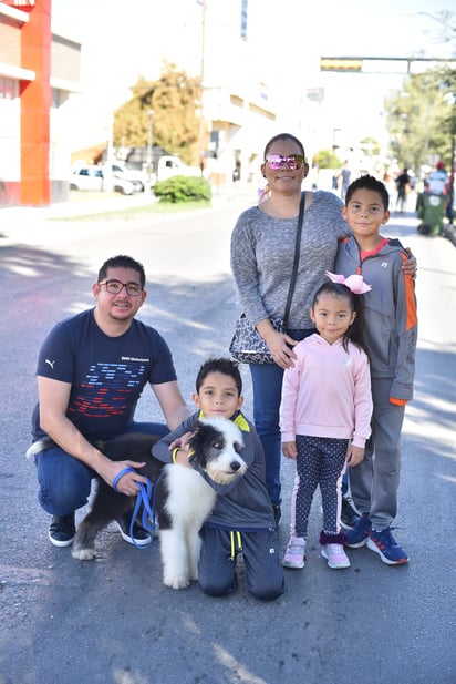 Álvaro, Andre, Candy, Álvaro, Alexa y Ruffles.