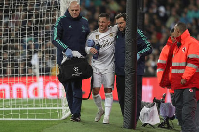 Eden Hazard salió lesionado en el duelo de Champions ante PSG. (EFE)