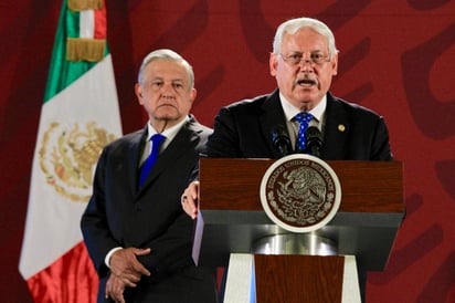 Durante la conferencia matutina del presidente Andrés Manuel López Obrador, señaló que los precios de garantía buscan estimular la productividad de los granos básicos y la leche a través de los precios. (ARCHIVO)