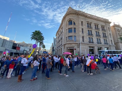 El Centro Histórico de Torreón registra mayor afluencia de personas durante este mes debido a las peregrinaciones. (EL SIGLO DE TORREÓN)