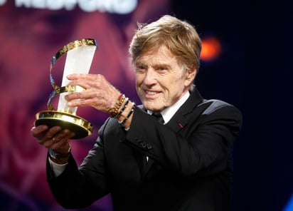 Honor. Festival de Marrakech se rinde ante el encanto de Robert Redford, el público se puso de pie durante varios minutos. (EFE)