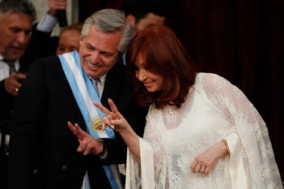 Fernández juró este martes al cargo de jefe de Estado de Argentina en una ceremonia en el Congreso de la Nación. (AP)