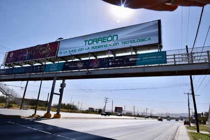 El puente peatonal está ubicado en la autopista a San Pedro, entre periférico y carretera La Unión. (ÉRICK SOTOMAYOR)