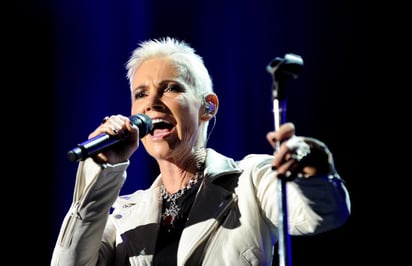 Luto.  La cantante y compositora sueca Marie Fredriksson, vocalista del dúo Roxette, falleció a los 61 años tras una larga lucha contra el cáncer cerebral.  (ESPECIAL) 