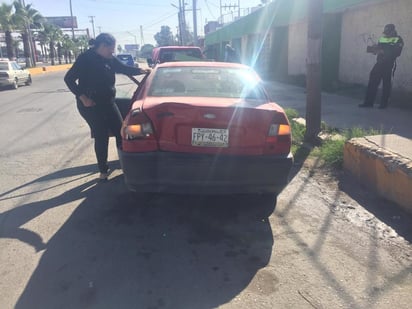 Ambas unidades involucradas en el accidente vial terminaron con daños materiales de consideración.