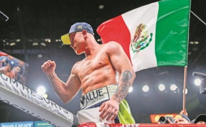 Durante estos 12 meses Saúl 'Canelo' Álvarez unificó títulos en peso medio y consiguió su cuarto campeonato en diferentes categorías. (CORTESÍA)