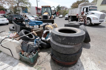 En la mayoría de las viviendas de La Laguna de Durango no se permite el ingreso del personal de la Secretaría de Salud para fumigar. (EL SIGLO DE TORREÓN)