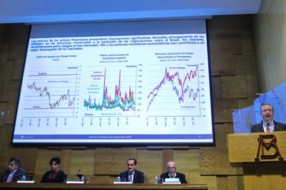 Entre los principales riesgo para la economía se encuentra la desaceleración de la economía mundial. (EFE) 