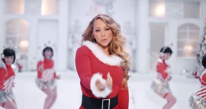 Mariah Carey celebra que su famoso tema navideño All I Want For Christmas Is You llegó al número 1 de la lista Billboard Hot 100 con el lanzamiento de una nueva versión del villancico a 25 años de su estreno. (ESPECIAL)