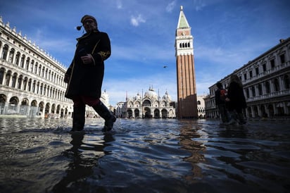 Venecia vuelve a sufrir el fenómeno de agua alta. (EFE) 