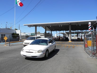 Si tienes una carrera terminada, de preferencia ingeniería, gozas de buena salud, sabes manejar y no tienes ninguna adicción, puedes trabajar en alguna de las 49 aduanas del país como oficial de comercio exterior. (ARCHIVO)