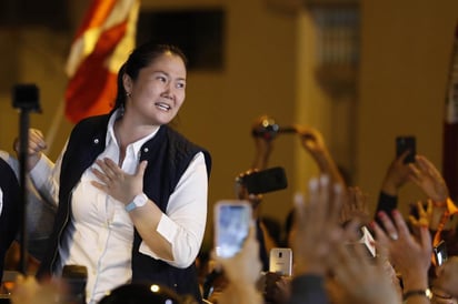 Un juez peruano inició el jueves el análisis de un nuevo pedido de 36 meses de cárcel para la líder de la oposición Keiko Fujimori. (ARCHIVO) 