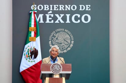 'A mí sí me gustaría seguir sirviendo al Presidente y desde luego al país, siempre que le preguntan al Presidente, dice que está contento conmigo, tengo una relación muy buena con él', expresó la secretaria de Gobernación. (ARCHIVO)