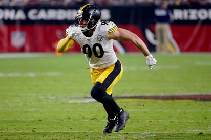 T.J. Watt ha tenido una excelente temporada con los Acereros, y sus compañeros lo nombraron el MVP del equipo. (AP)