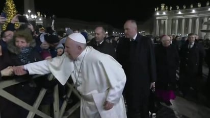 Las acciones causaron polémica en redes sociales, en donde se condenó la reacción del Papa Francisco. (ARCHIVO) 