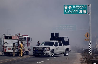 Los incendios de 2019 en Baja California dejaron un saldo de tres personas muertas y más de 14 mil hectáreas afectadas en los municipios de Ensenada, Rosarito, Tecate, y Tijuana, de acuerdo a la Coordinación Nacional de Protección Civil (CNPC). (ARCHIVO)