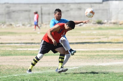 El próximo domingo se jugarán las semifinales entre Laguna Sport y Atlas FC además de Campos Laguna enfrentando a San Joaquín. (ARCHIVO)